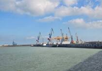 Делегация иранских экспертов в области морского транспорта во главе с заместителем министра транспорта Исламской Республики Иран Саедом Расули посетила Махачкалинский морской торговый порт