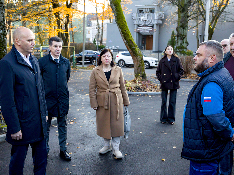 Калининградский губернатор сообщил о закупке 12 новых скорых