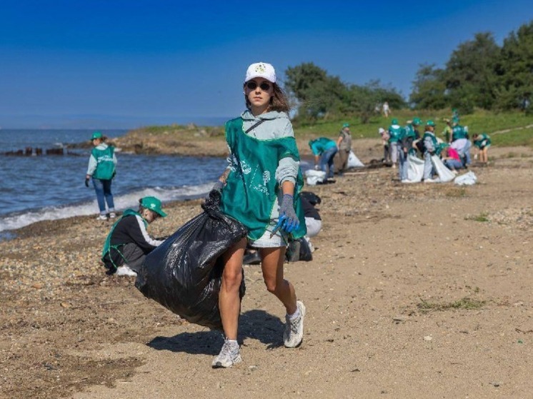 Более 180 кубометров мусора вывезли из зон отдыха Владивостока за летне-осенний период