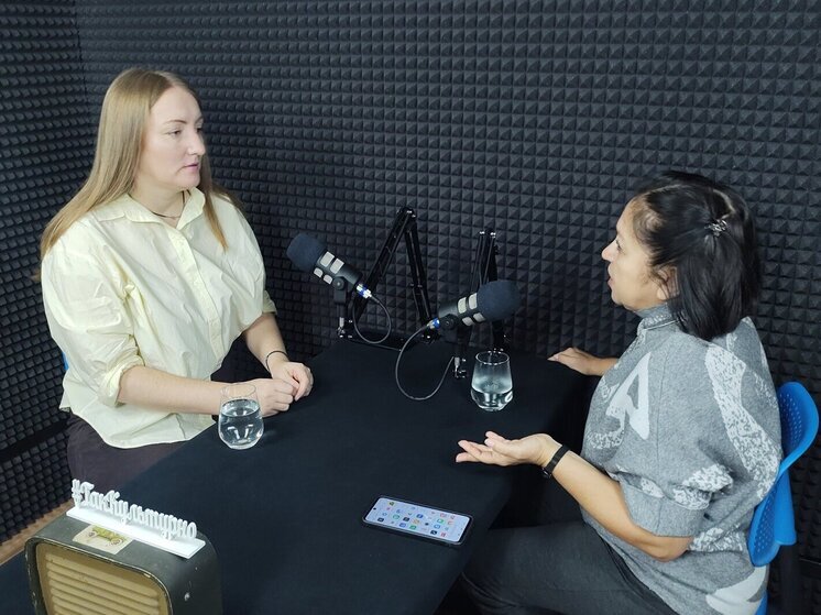 В рамках XII Областных Рождественских чтений в Челябинске побывала арт-терапевт и автор песен Елена Менгазова