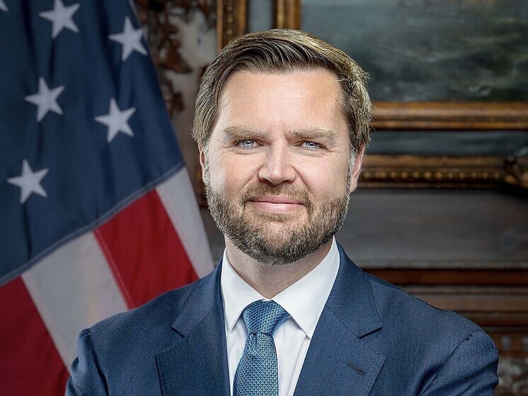 “Помешанный на НЛО” Джей Ди Вэнс пообещал приоткрыть завесу государственных тайн0