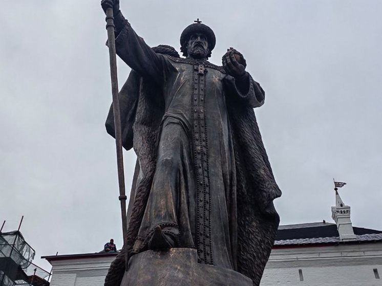 В День народного единства в Вологде торжественно открыли памятник Ивану Грозному