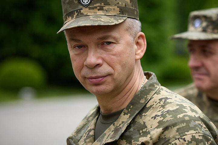 «Золото» Сырского бросят на Славянск»: выяснилось для каких боев ВСУ берегут 80 тыс. боевиков