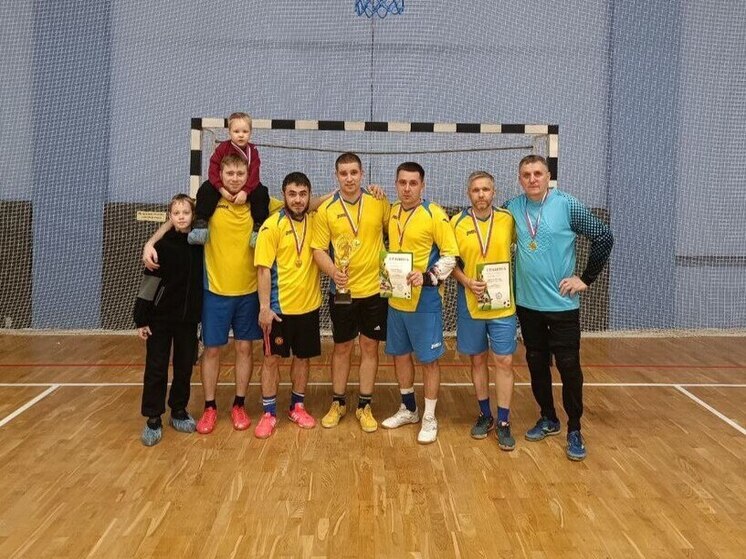 Амурские огнеборцы завоевали кубок Зеи по мини-футболу