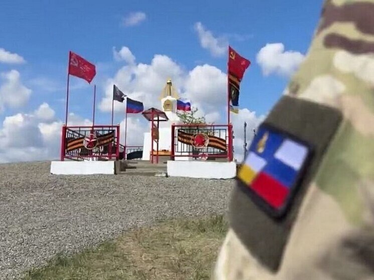 Глава Бурятии находится в контакте с главой ДНР Денисом Пушилиным в поисках решения ситуации с субурганом в Мангуше