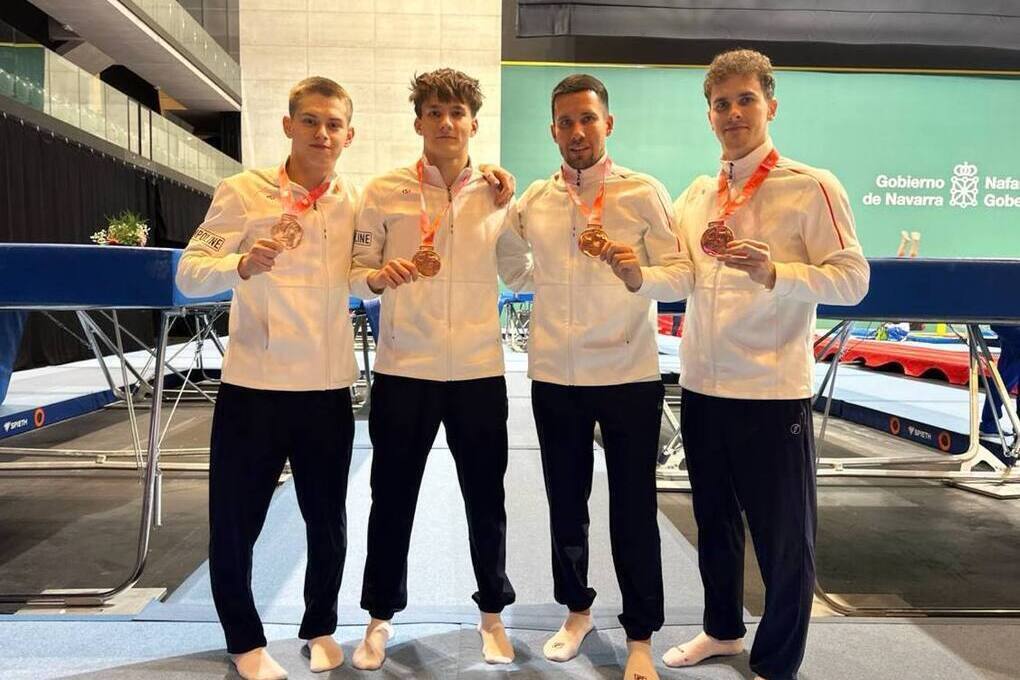 Российские батутисты выиграли бронзу ЧМ в двойном минитрампе