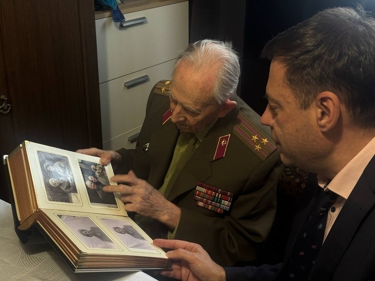 Самарский ветеран Лев Онуфриев отметил 102-й день рождения