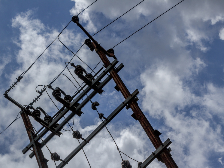 В Тюменском муниципальном округе устраняют последствия повреждения ЛЭП