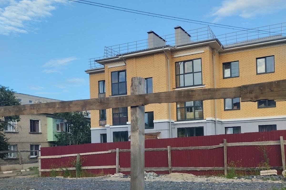 Цены на "вторичку" упали в ЛНР после отмены льготной ипотеки