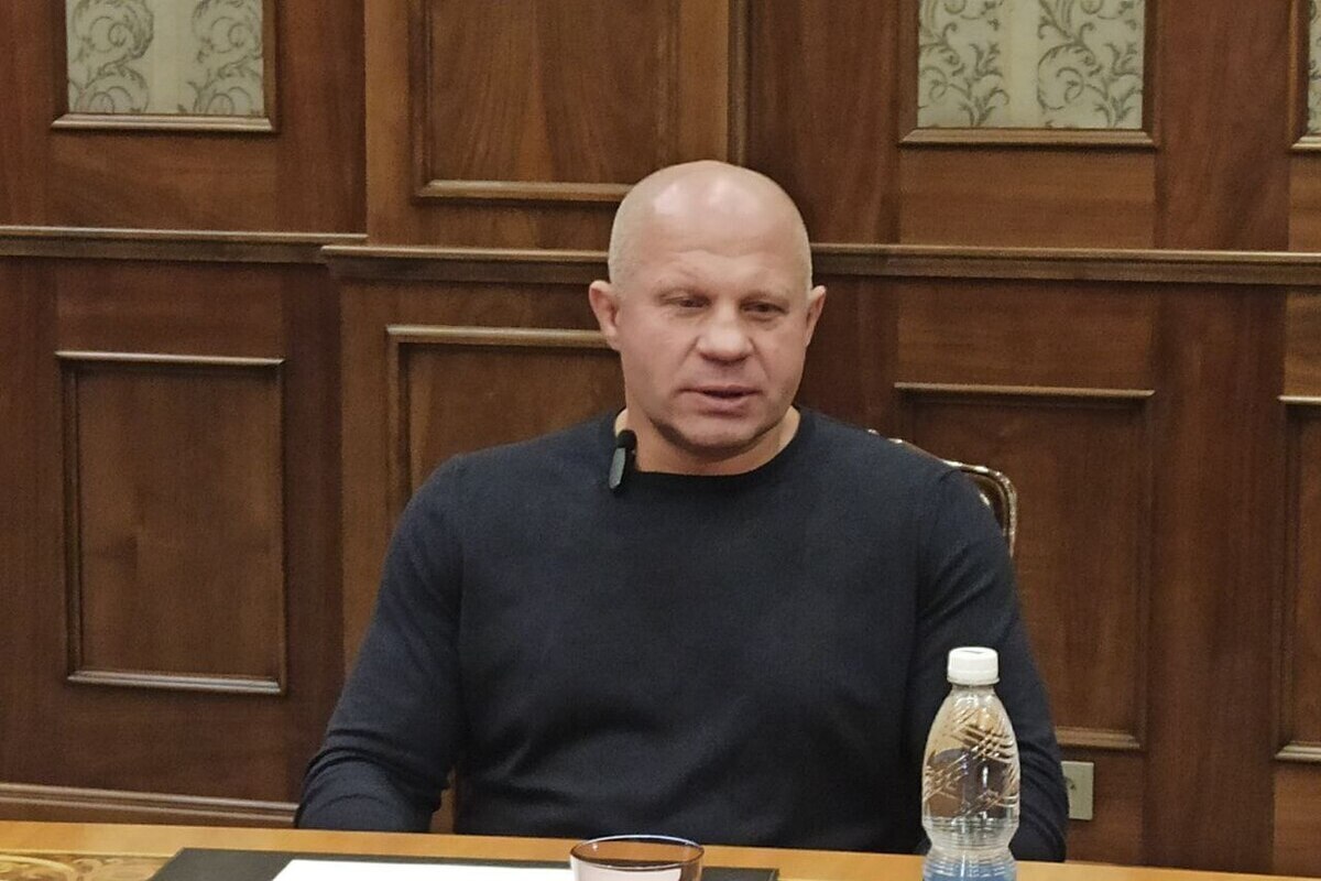 Емельяненко пожелал Махачеву победы в бою против Маддалены