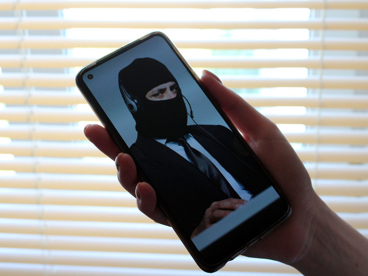 Пенсионерка в Липецке потеряла 610 тысяч рублей из-за телефонных мошенников