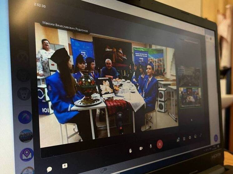 Телемост связал юных инспекторов движения Калининграда и Липецка