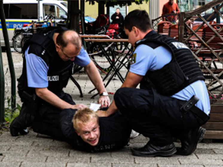 Германия — Город в заложниках рецидивиста