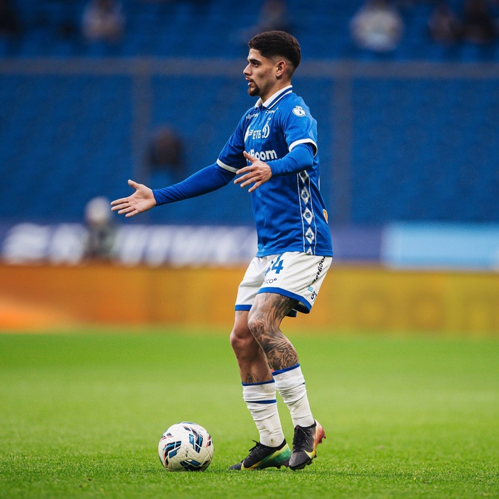 Болельщики «Динамо» после проигрыша "Акрону" в ярости: Карпин, уходи!