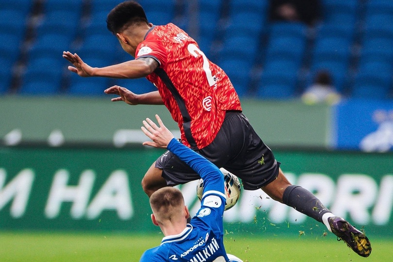 Болельщики «Динамо» после проигрыша "Акрону" в ярости: Карпин, уходи!