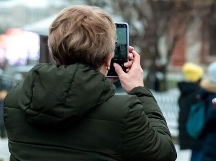 Южноуральцы старше 50 лет активно осваивают нейросети