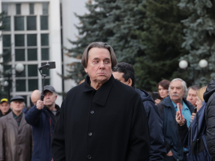 В Москве простились с телеведущим Юрием Николаевым