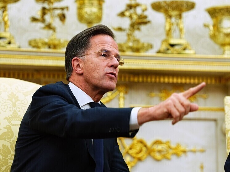 Мема: Рютте переживает из-за ядерной риторики РФ, но продолжает ей угрожать