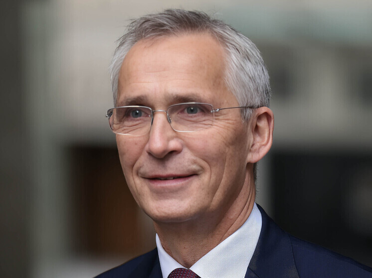 Столтенберг заявил, что опасался распада НАТО из-за угроз Трампа о выходе США