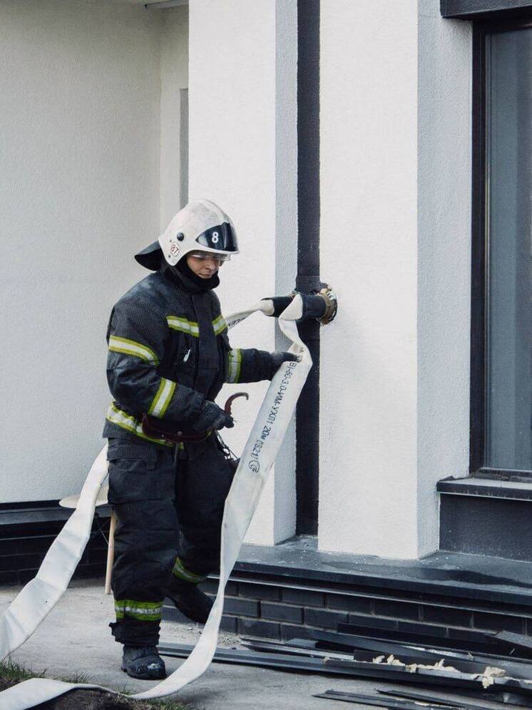 Частный дом в Бердске едва не стал девятым пожаром за сутки в НСО