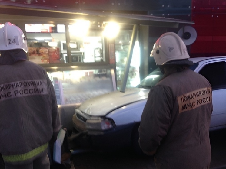 В Ленинском районе Воронежа ночью произошло ДТП