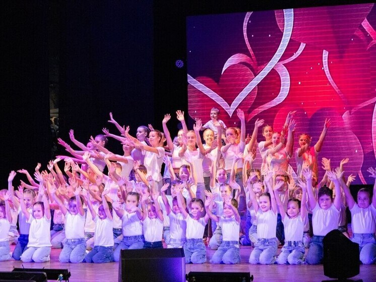 Инклюзивный фестиваль «Радуга детства» подарил улыбки жителям Биробиджана