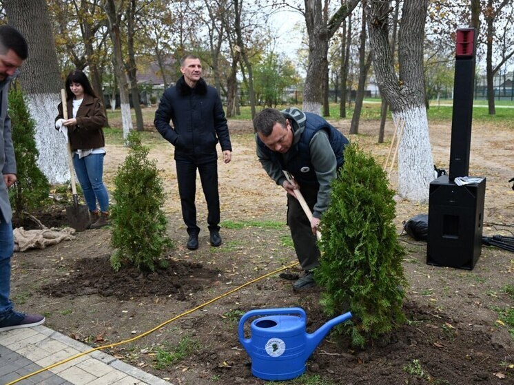 В Херсонской области в рамках акции «Сад памяти» заложили Аллею ПСБ
