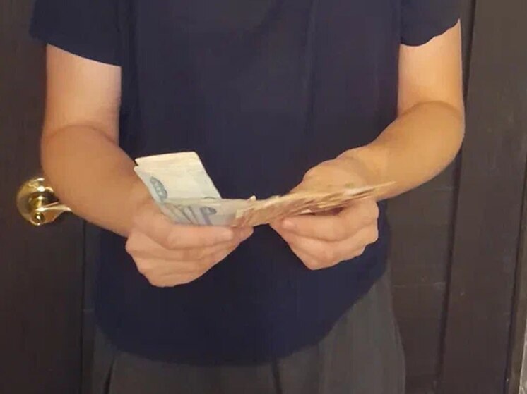 Житель Хакасии после звонка курьера продал машину и потерял 500 тыс рублей