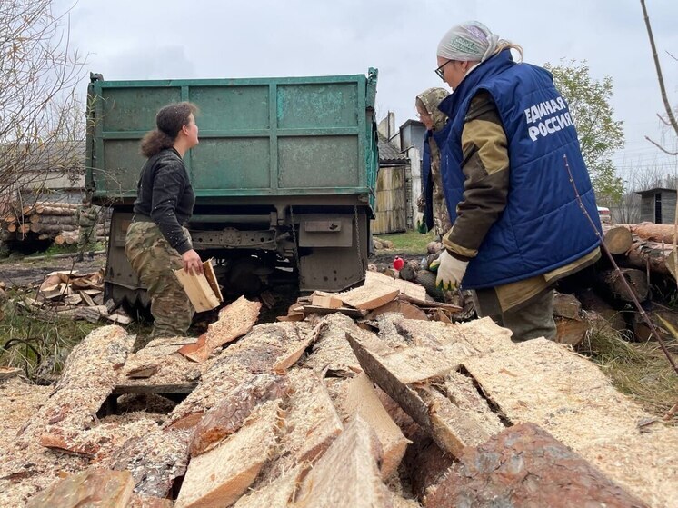Херсонские волонтеры восстанавливают дома в Курском приграничье