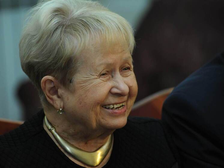 Легендарному композитору Александре Пахмутовой исполнилось 96 лет