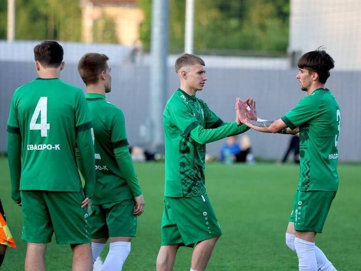 Футболисты «Тосно» сыграют 10 ноября решающий матч турнира Третьей лиги