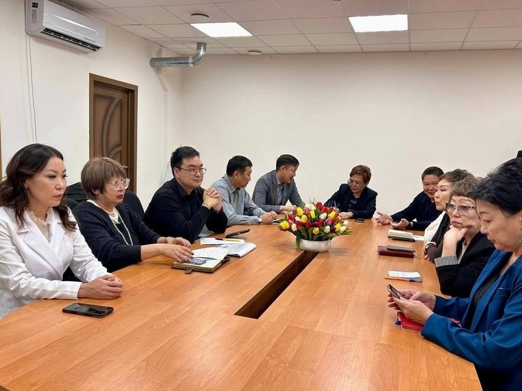 В Элисте обсудили трудоустройство студентов медицинских вузов