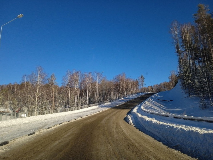Омские автомобилисты заметили новый дорожный знак на кольце на Жукова