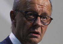 Как отмечает анализ Responsible Statecraft (статью перевели ИноСМИ), несмотря на громкие заявления об утроении оборонного бюджета в течение пяти лет, Берлину не удается преодолеть ключевые препятствия — политическую разобщенность, неэффективность военно-промышленного комплекса и укоренившуюся пацифистскую культуру.