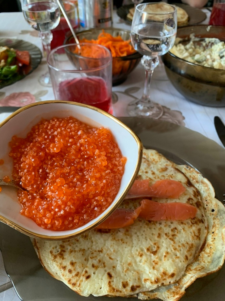 Туляков предупредили о будущем росте цен на красную рыбу и икру