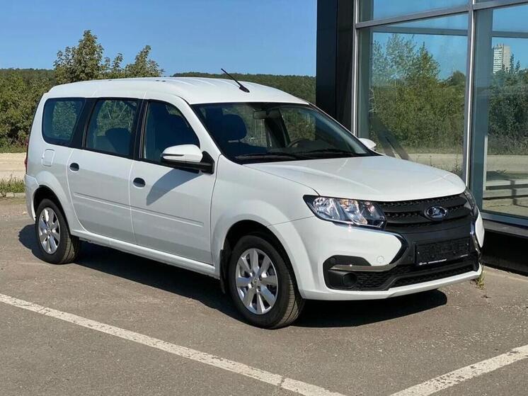 Lada Largus могут снять с продажи из-за массовых жалоб на проблемы с рулём