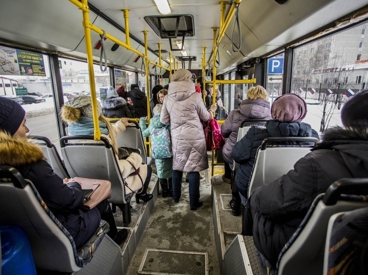 Конфликт в автобусе Нижневартовска закончился увольнением водителя