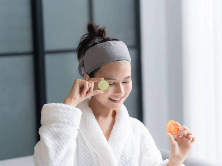 Банан, овсянка и алоэ — какие натуральные маски достойны внимания