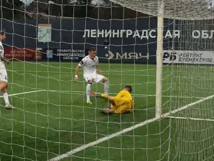 ФК «Ленинградец» позволил кировским динамовцам увезти три очка из Рощино