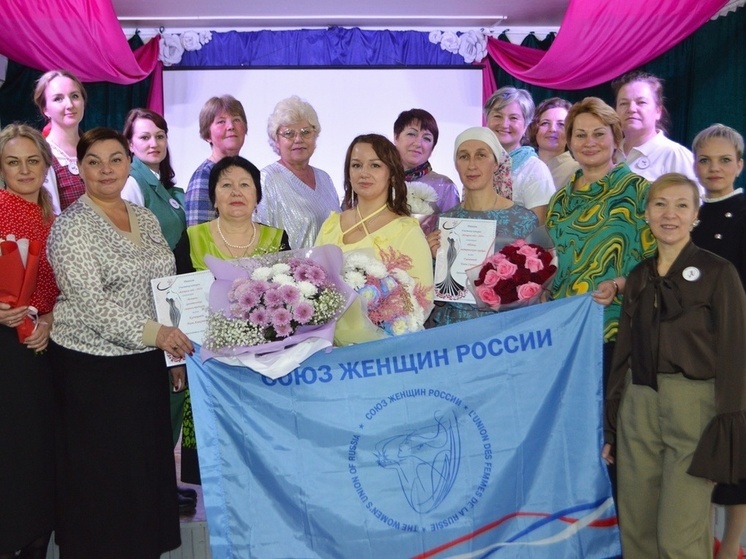  В Шенкурске прошел смотр-конкурс «Женщина года»