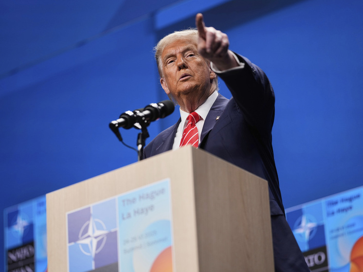 Трамп пообещал выплатить каждому американцу по 2 тысячи долларов от тарифов