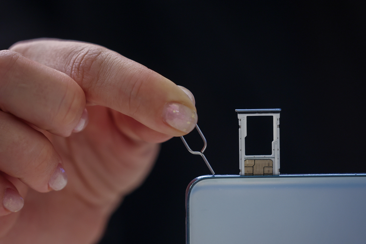 В Газе исчез интернет и мобильная связь