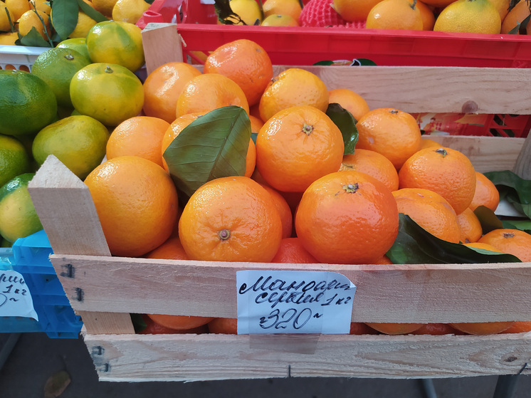 В Саратове появились мандарины из Сербии и Китая
