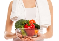 Врачи считают, что неправильное питание является главной причиной наших проблем со здоровьем, а в некоторых случаях это даже приводит к преждевременной смерти