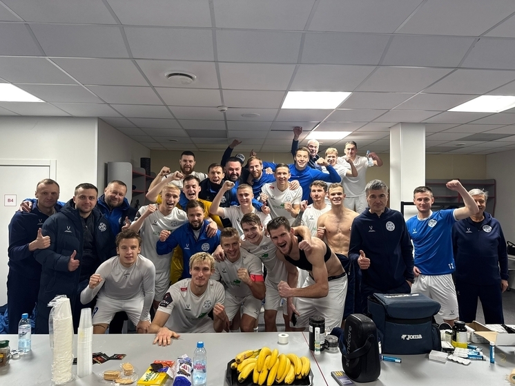 Кировское «Динамо» завершило сезон впечатляющей победой над «Ленинградецем»