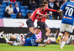 «Динамо» проиграло «Акрону», «Балтика» сыграла вничью с «Краснодаром»: лучшие фото 15-го тура РПЛ