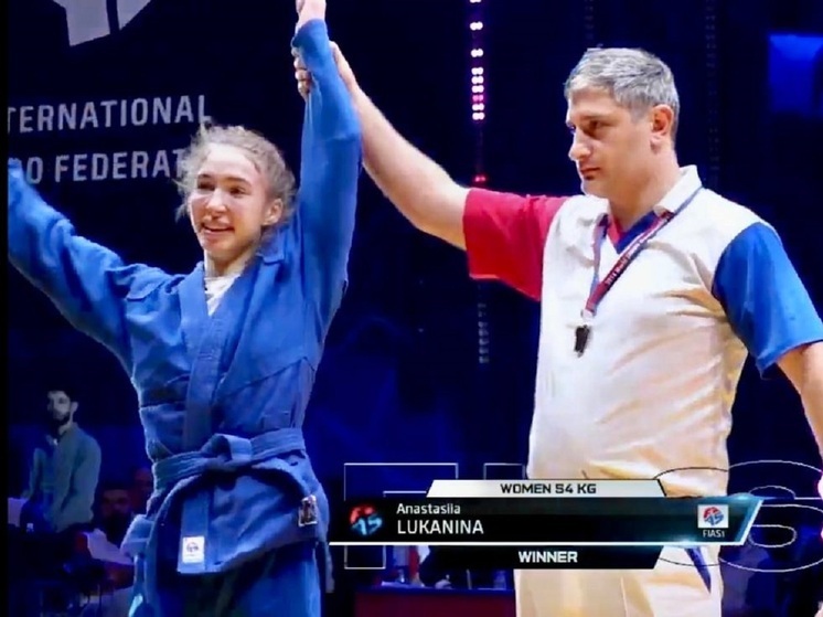 Все восемь свердловских самбистов завоевали золото на ЧМ в Кыргызстане