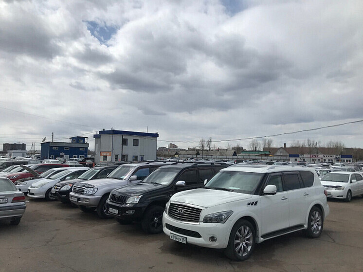 Владивосток обновил рекорд по ввозу иномарок