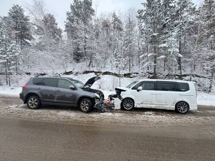Трое детей пострадало в ДТП в Иркутске за неделю