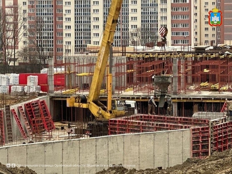 В Орле продолжается строительство школы на улице Родзевича-Белевича